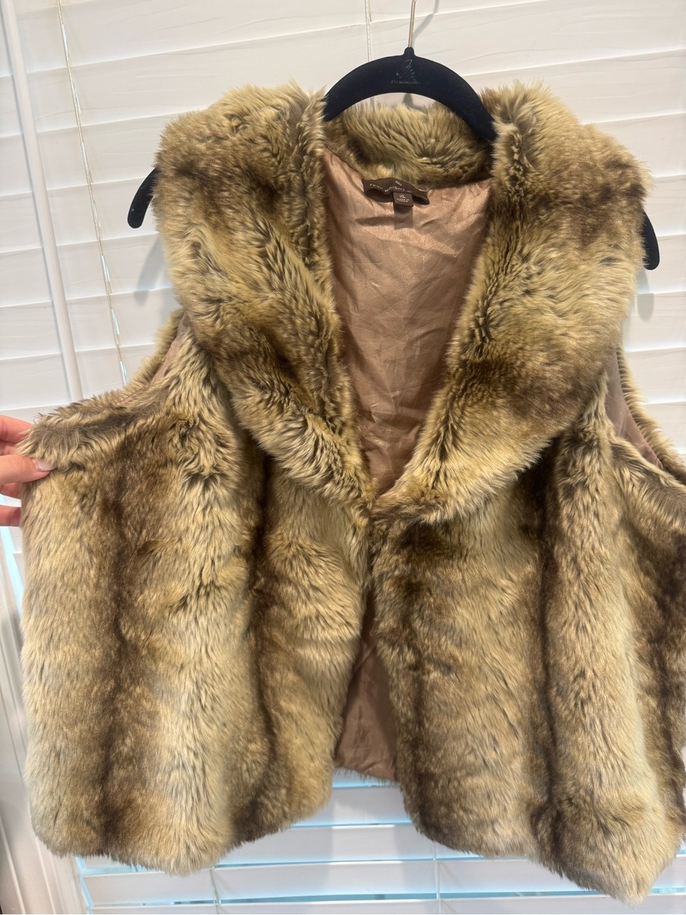 Faux Fur Vest with 70% cashmere lining